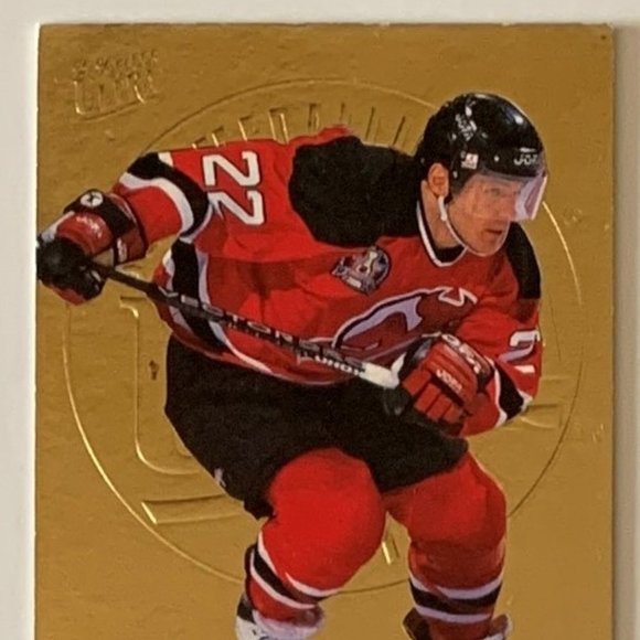 New Jersey Devils Vintage NHL Hockey Cards - Lot of 22 w/ Brodeur Custom Case - Picture 13 of 15